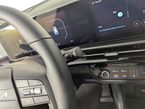 New 2026 Kia Sportage SX image 23