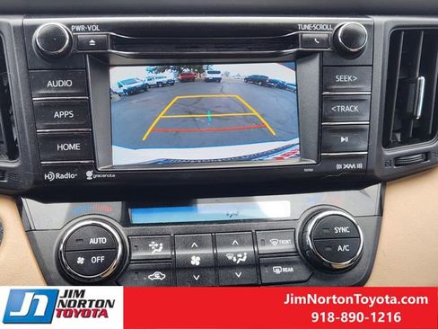 Used 2017 Toyota RAV4 XLE image 21
