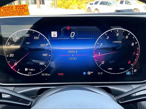 Certified 2025 Mercedes-Benz CLE 300 4MATIC Coupe image 25