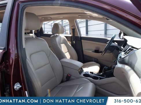 Used 2018 Hyundai Tucson Value AWD/4WD image 17