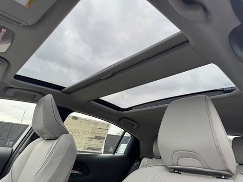 New 2025 Toyota Prius XLE image 30