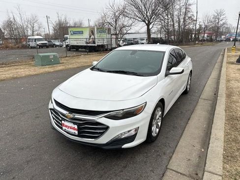 Used 2021 Chevrolet Malibu LT image 6