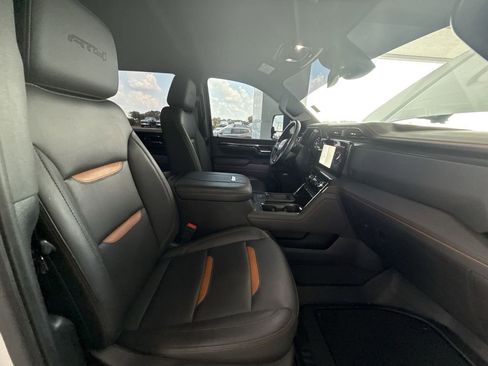 Certified 2024 GMC Sierra 2500 AT4 image 35