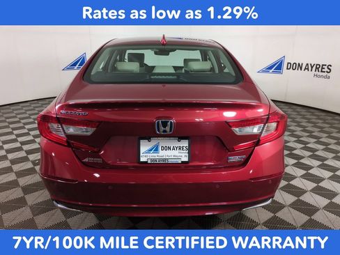 Used 2021 Honda Accord Touring image 4