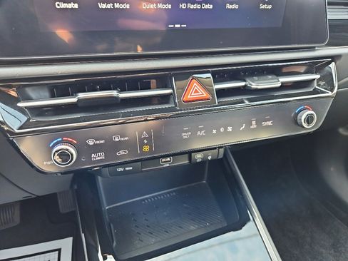 Used 2023 Kia Niro Wind w/ Wind Preserve Package image 14