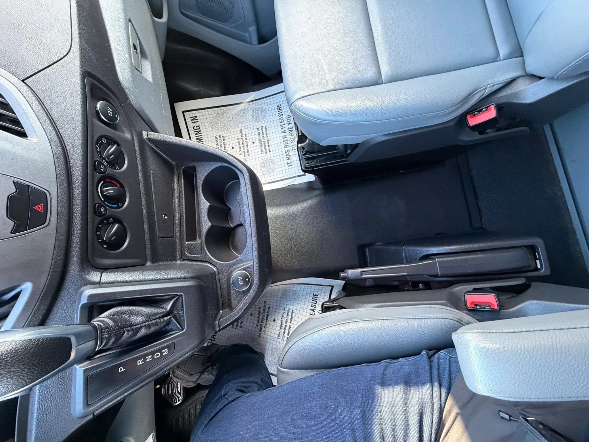 Used 2019 Ford Transit 250 148 Medium Roof RWD image 21