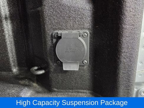 Used 2023 Chevrolet Silverado 1500 High Country w/ High Country Premium Package image 12