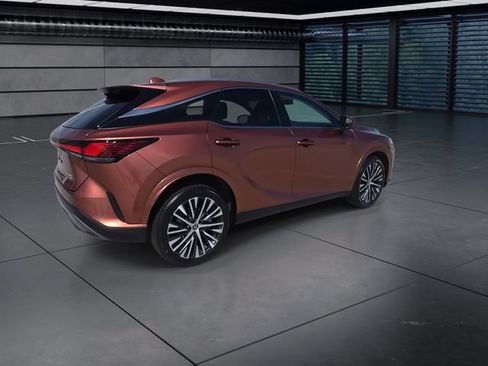 Used 2025 Lexus RX 350 w/ Convenience Package AWD/4WD image 8