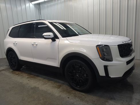 Used 2022 Kia Telluride EX w/ EX Premium Package AWD/4WD image 11