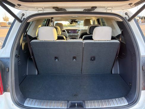 Used 2024 Hyundai Palisade Calligraphy image 14