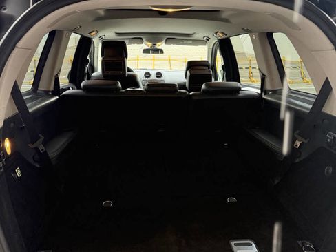 Used 2010 Mercedes-Benz GL 450 4MATIC image 12