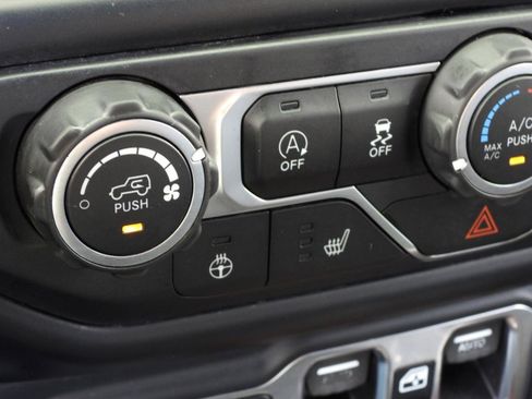 Used 2019 Jeep Wrangler Unlimited Sport S AWD/4WD image 66
