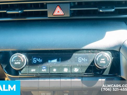 Certified 2025 Hyundai Elantra Sport FWD image 34