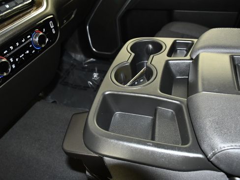 Used 2025 Chevrolet Silverado 1500 LT image 34