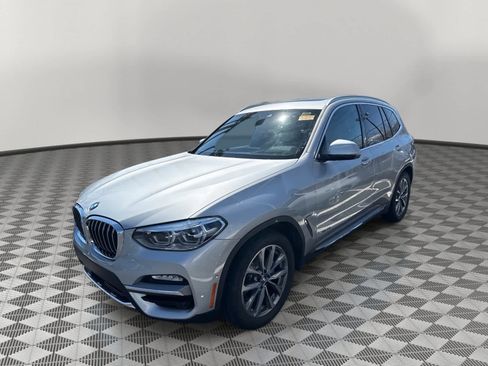 Used 2018 BMW X3 xDrive30i image 2