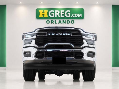 Used 2025 RAM 2500 Big Horn AWD/4WD image 7