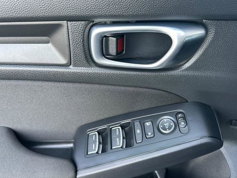 Certified 2025 Honda Civic Sport image 10