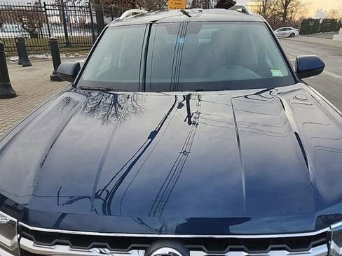 Used 2019 Volkswagen Atlas S w/ Towing Package image 3