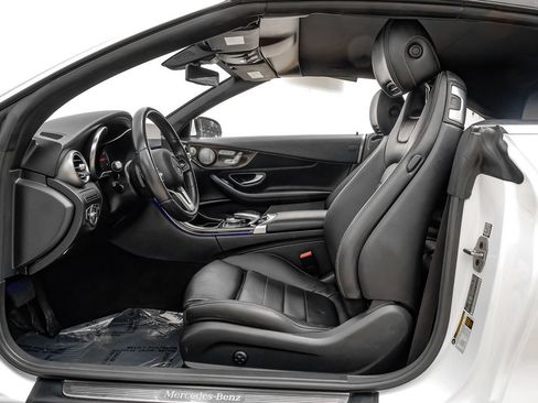 Used 2020 Mercedes-Benz C 300 Cabriolet image 4
