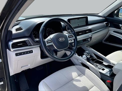 Used 2021 Kia Telluride EX w/ Towing Package FWD image 17