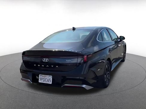Used 2025 Hyundai Sonata SEL image 12