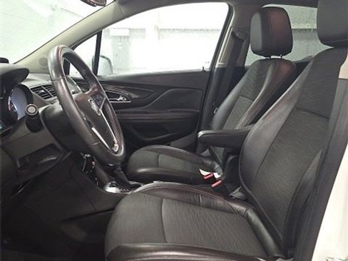 Used 2016 Buick Encore FWD image 10