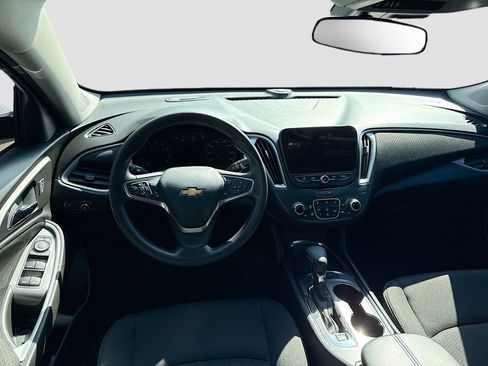 Used 2024 Chevrolet Malibu LT FWD image 21