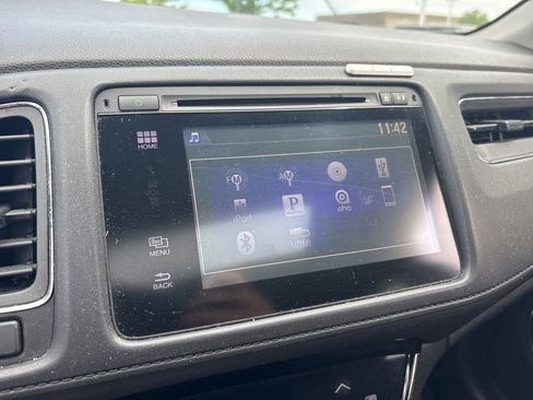 Used 2016 Honda HR-V EX image 23