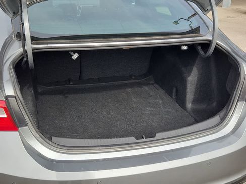 Used 2024 Chevrolet Malibu LT image 23