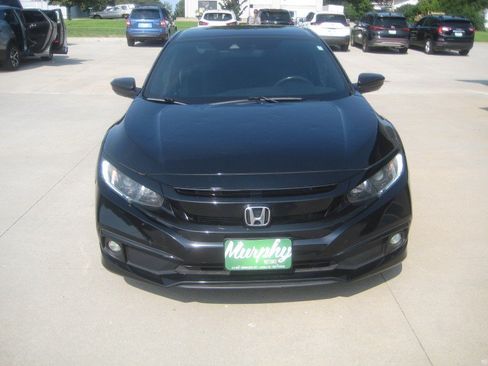 Used 2020 Honda Civic Sport image 3