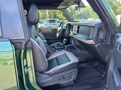 Used 2024 Ford Bronco Wildtrak image 15