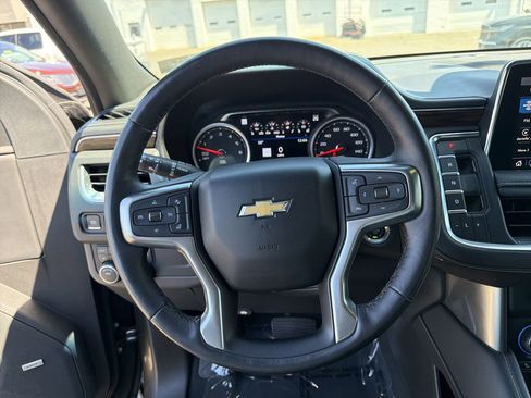 Used 2021 Chevrolet Suburban Premier AWD/4WD image 22