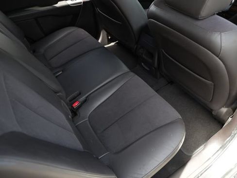 Used 2010 Hyundai Santa Fe SE FWD image 15