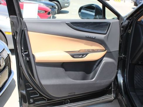 Used 2026 Lexus NX 350h AWD w/ Cold Area Package image 11