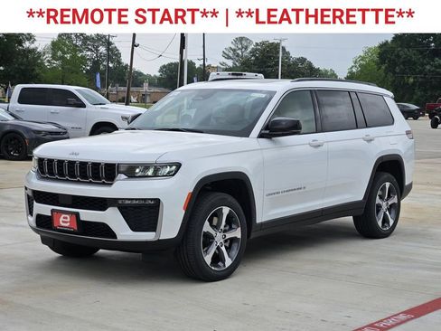 New 2026 Jeep Grand Cherokee L Limited RWD image 3