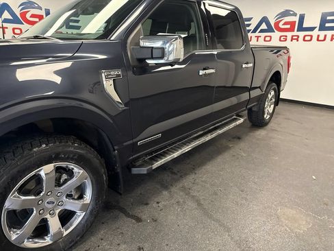 Used 2021 Ford F150 Lariat w/ Equipment Group 502A High AWD/4WD image 7