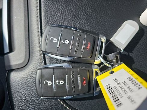 Used 2025 RAM 2500 Big Horn image 34