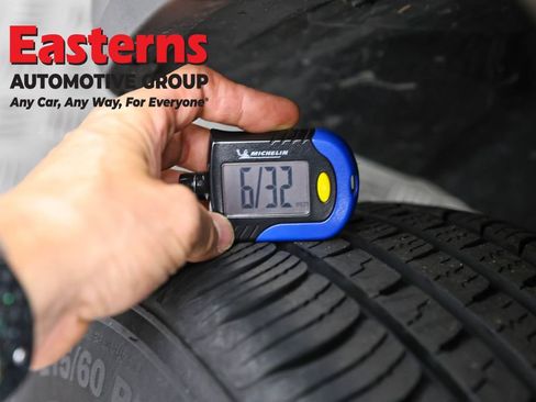 Used 2023 Jeep Renegade Latitude AWD/4WD image 29
