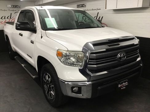 Used 2014 Toyota Tundra SR5 image 2