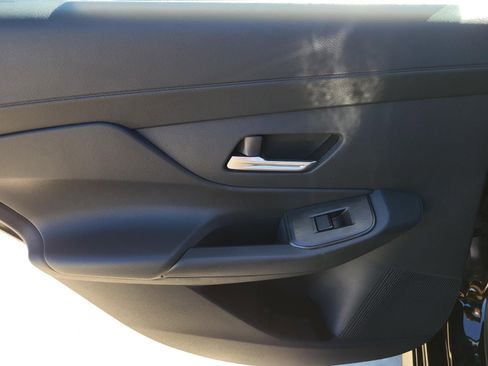 New 2026 Nissan Sentra SR image 14