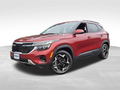 Certified 2025 Kia Seltos S AWD/4WD image 1