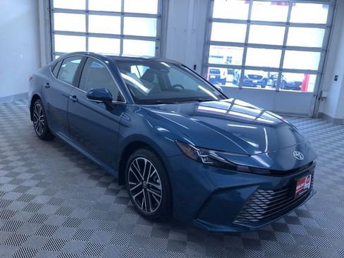 New 2026 Toyota Camry XLE image 35