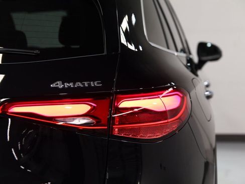Certified 2025 Mercedes-Benz GLC 300 4MATIC image 14