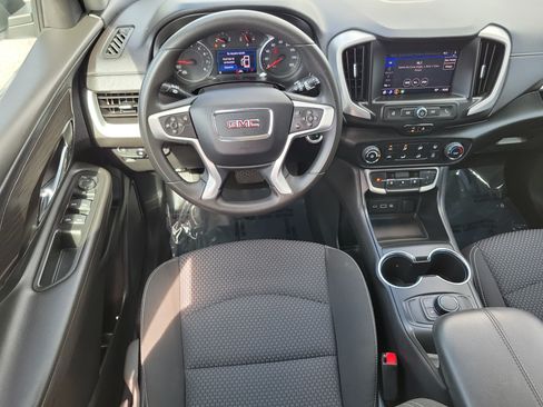 Used 2023 GMC Terrain SLE w/ Elevation Edition FWD image 19