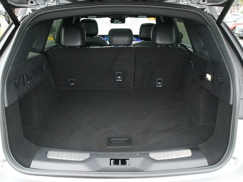 Certified 2025 Lincoln Nautilus Reserve AWD/4WD image 32