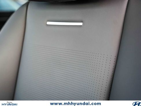 New 2026 Hyundai Ioniq 9 Limited AWD/4WD image 26