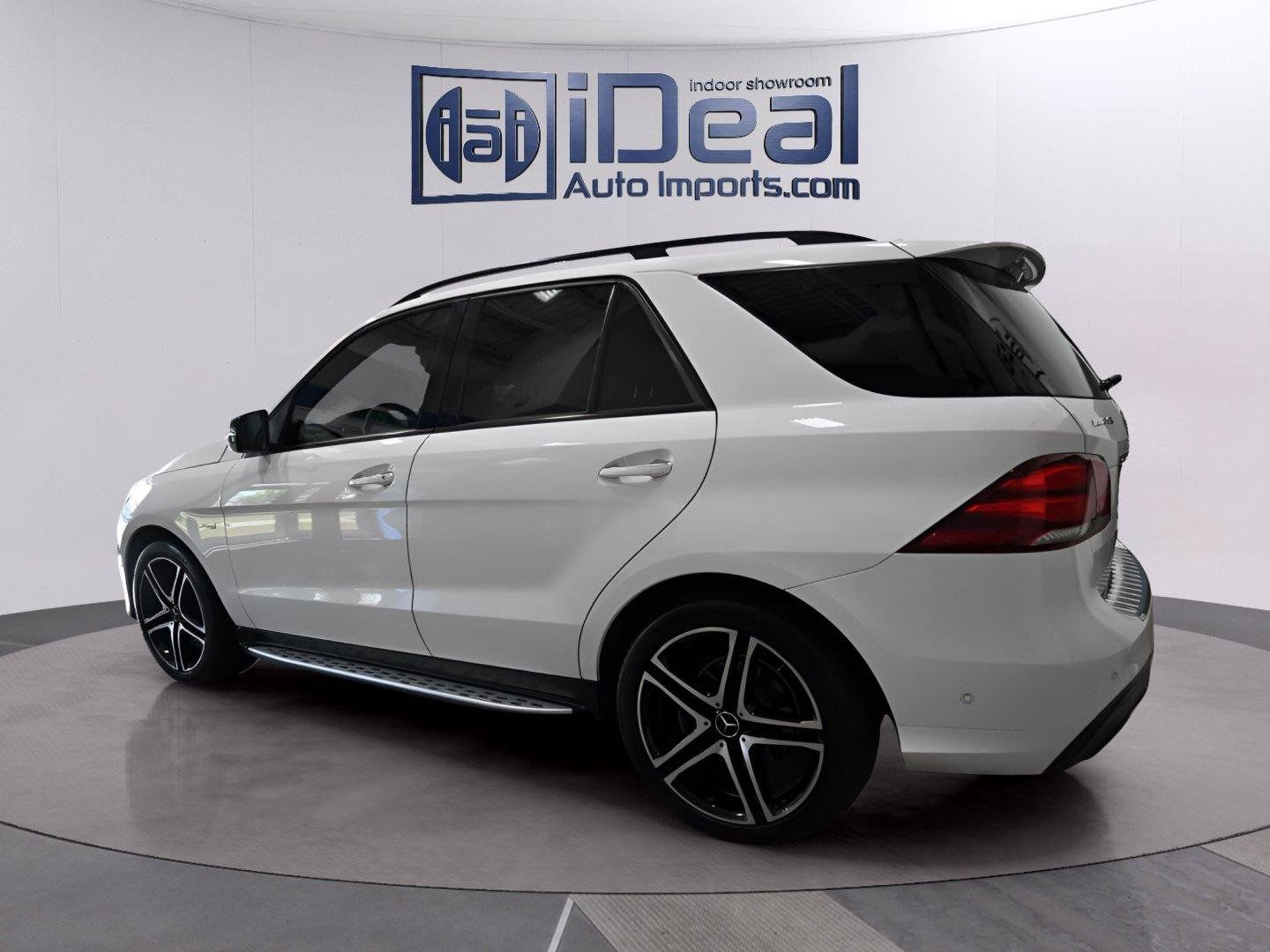 Used 2018 Mercedes-Benz GLE 43 AMG 4MATIC image 3