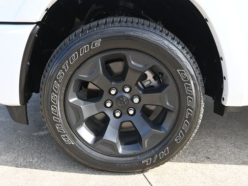 Used 2025 RAM 1500 Lone Star image 28