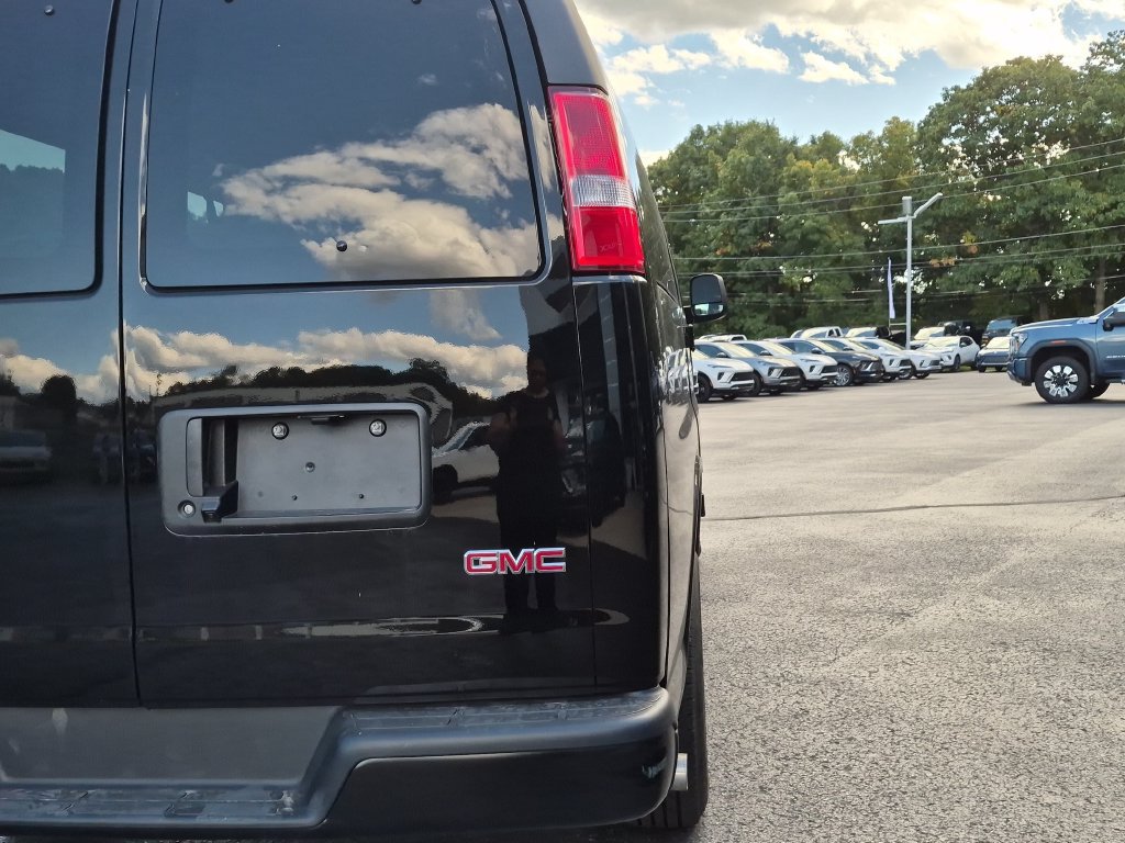 New 2026 GMC Savana 2500 LS RWD image 7