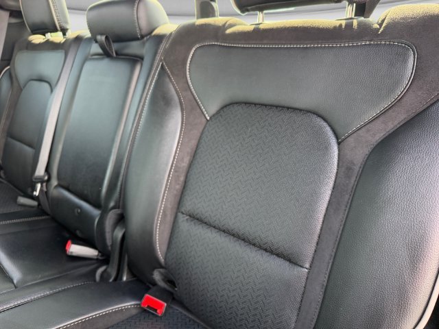 Used 2023 RAM 1500 Laramie AWD/4WD image 14